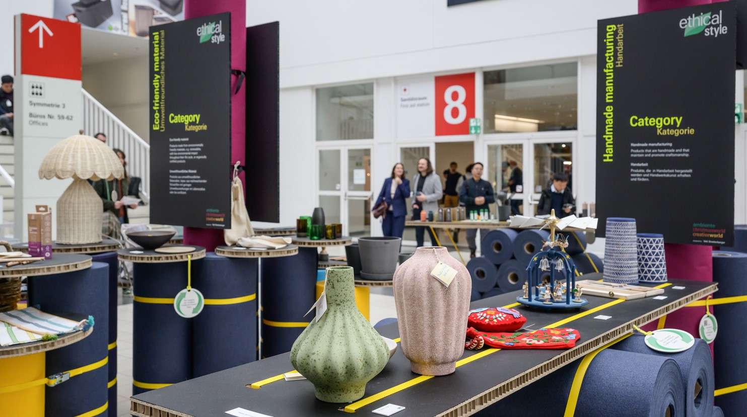 セール！　洋書『ドイツ ライプツィヒ・メッセ 建設』国際コンペ/設計コンセプト セール！ 洋書『ドイツ ライプツィヒ・メッセ 建設』国際コンペ/設計